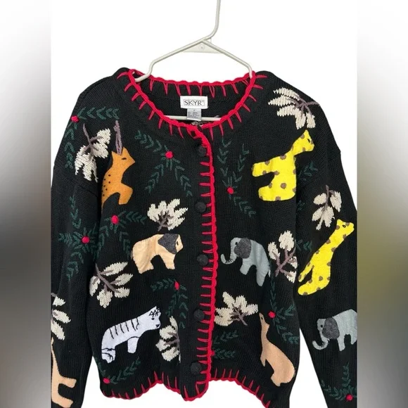 SKYR Icelandic Zoo Animal Embroidered Sweater - Size Medium - Picture 6 of 9